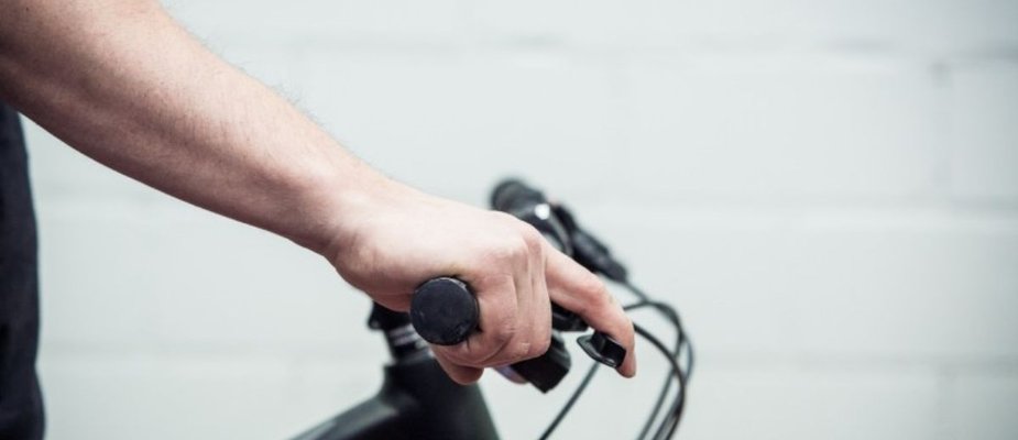 Tipos de freios de bicicleta: Diferenças e cuidados na manutenção Tipos de freios de bicicleta: Diferenças e cuidados na manutenção