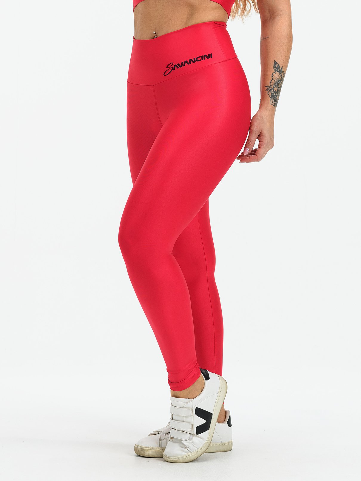 Modelagem exclusiva Moving Pink