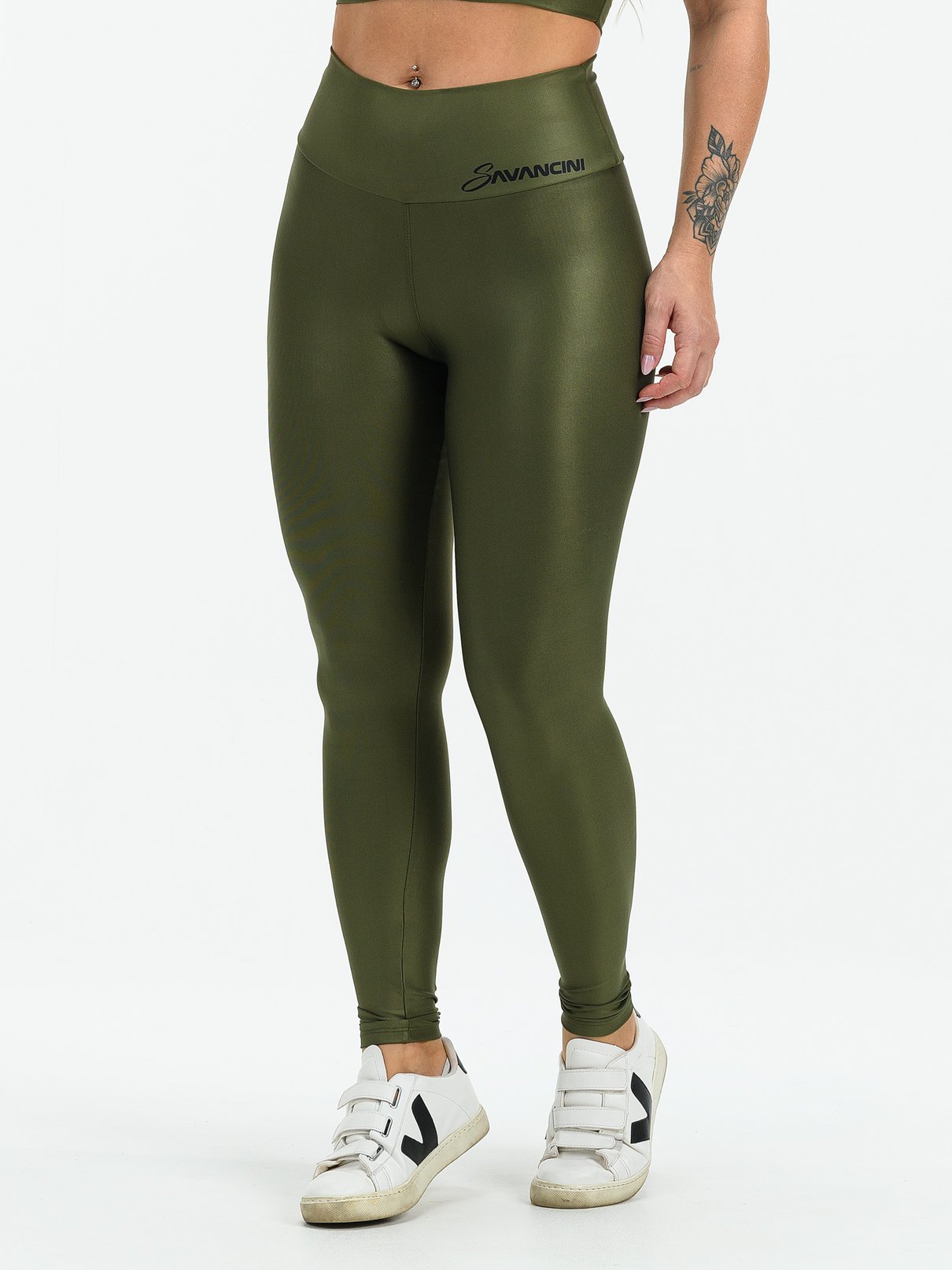 Modelagem exclusiva Moving Pink