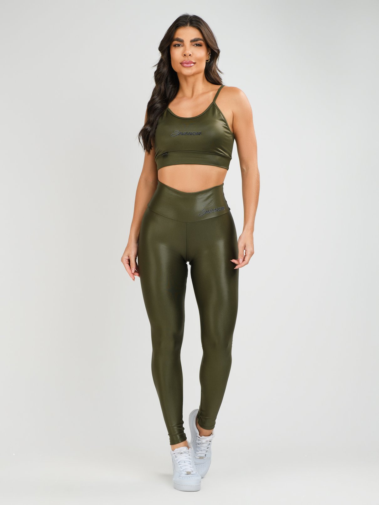 Modelagem exclusiva Moving Pink