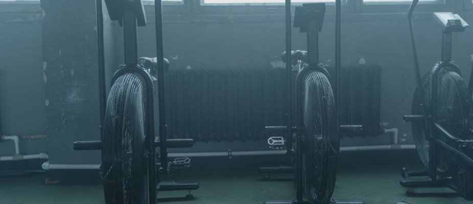 Bicicleta na academia: Para que serve e quais os benefícios?