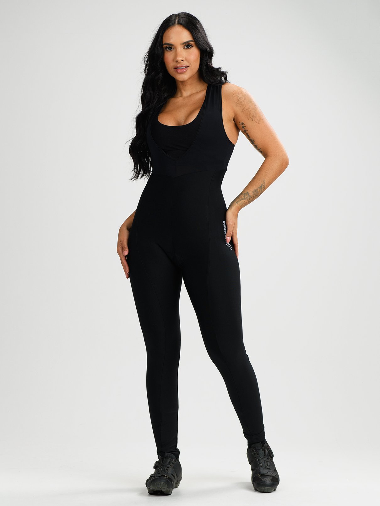 Conjunto Feminino Legging + Top Nadador L&iacute;nea