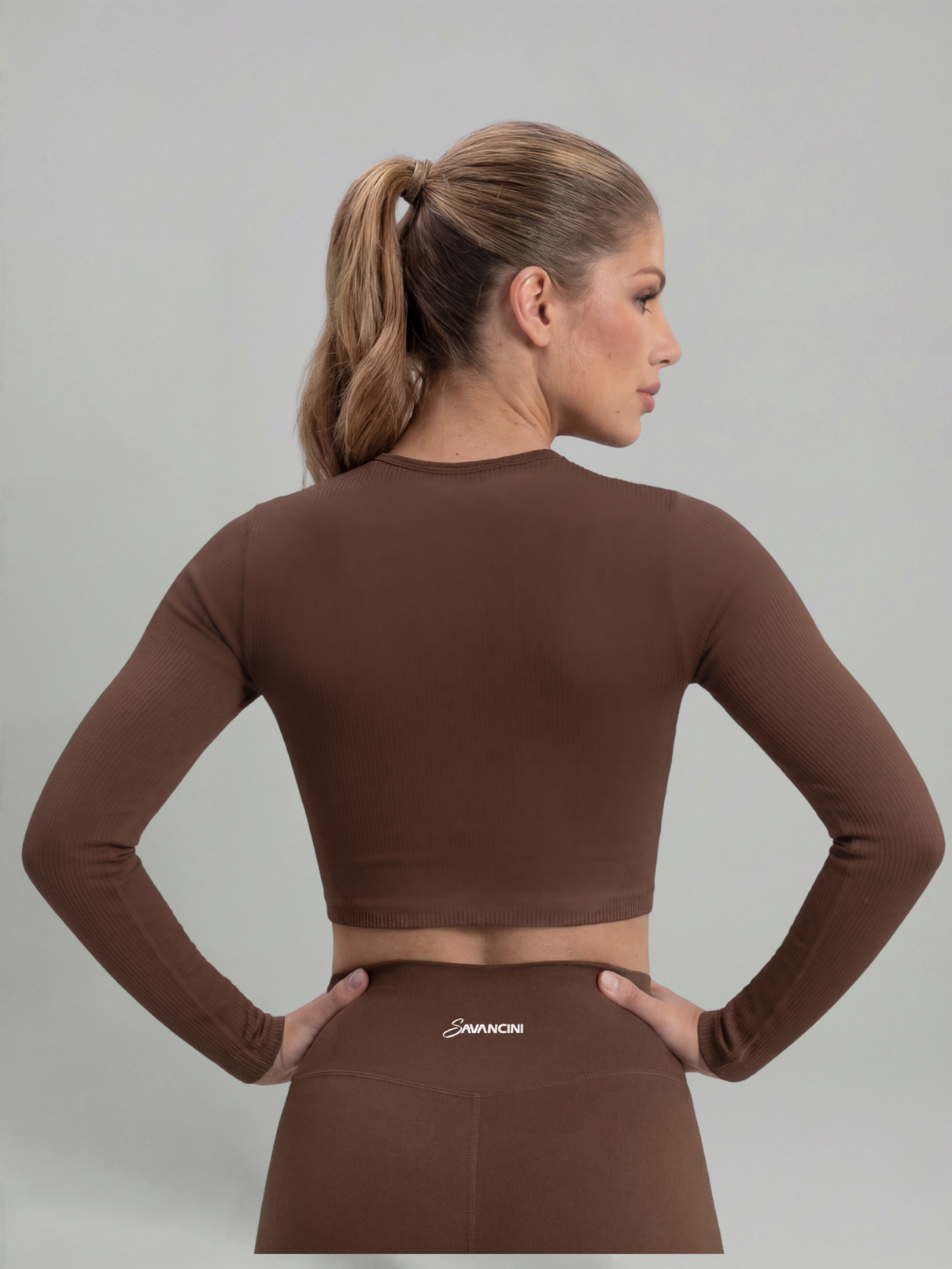 Cropped Manga Longa Savancini Flow Expresso - detalhe